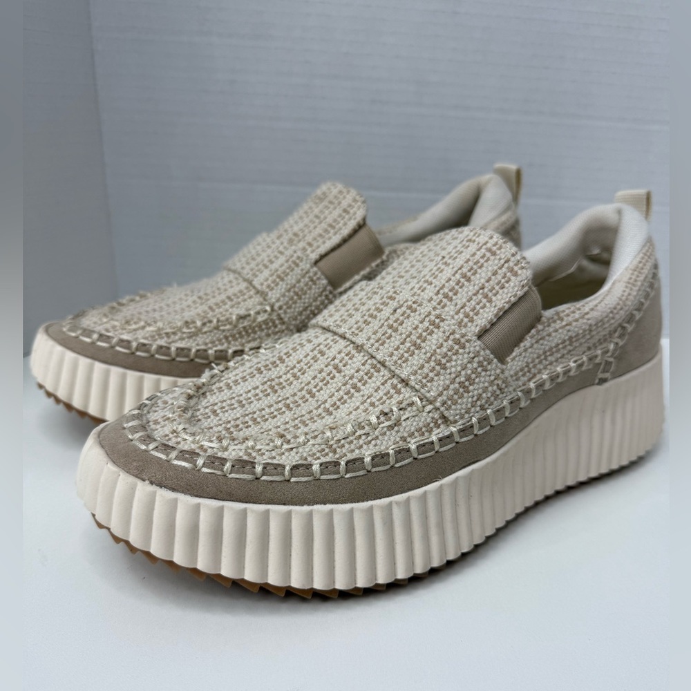 Dolce Vita Women's Cream Slip-On Platform Shoes size 9